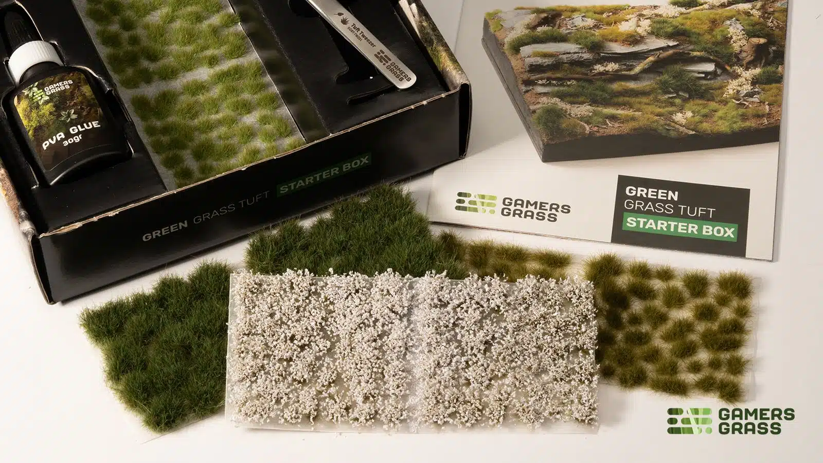 Tufts- Green Grass Tuft Starter Box - Image 2