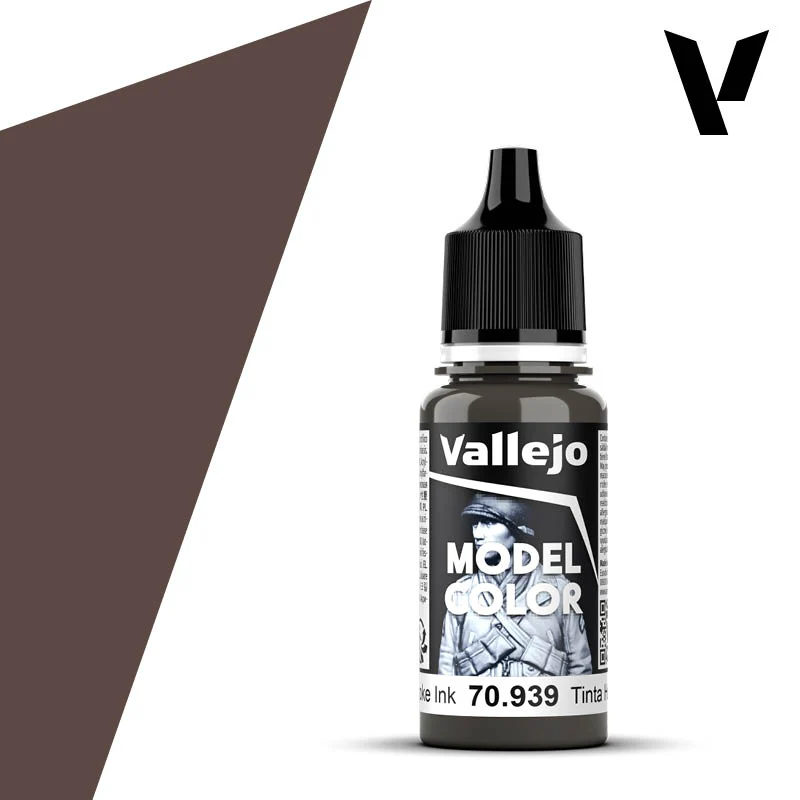 Model Color: Smoke Ink